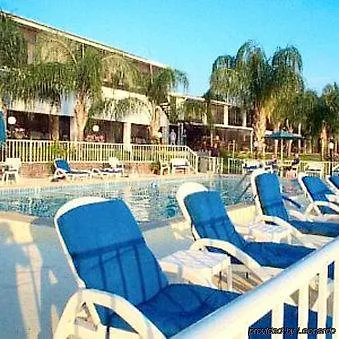 Lake Roy Beach Inn - Winter Haven 